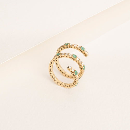 Ceremony Diamonds and Emerald Gold Ring